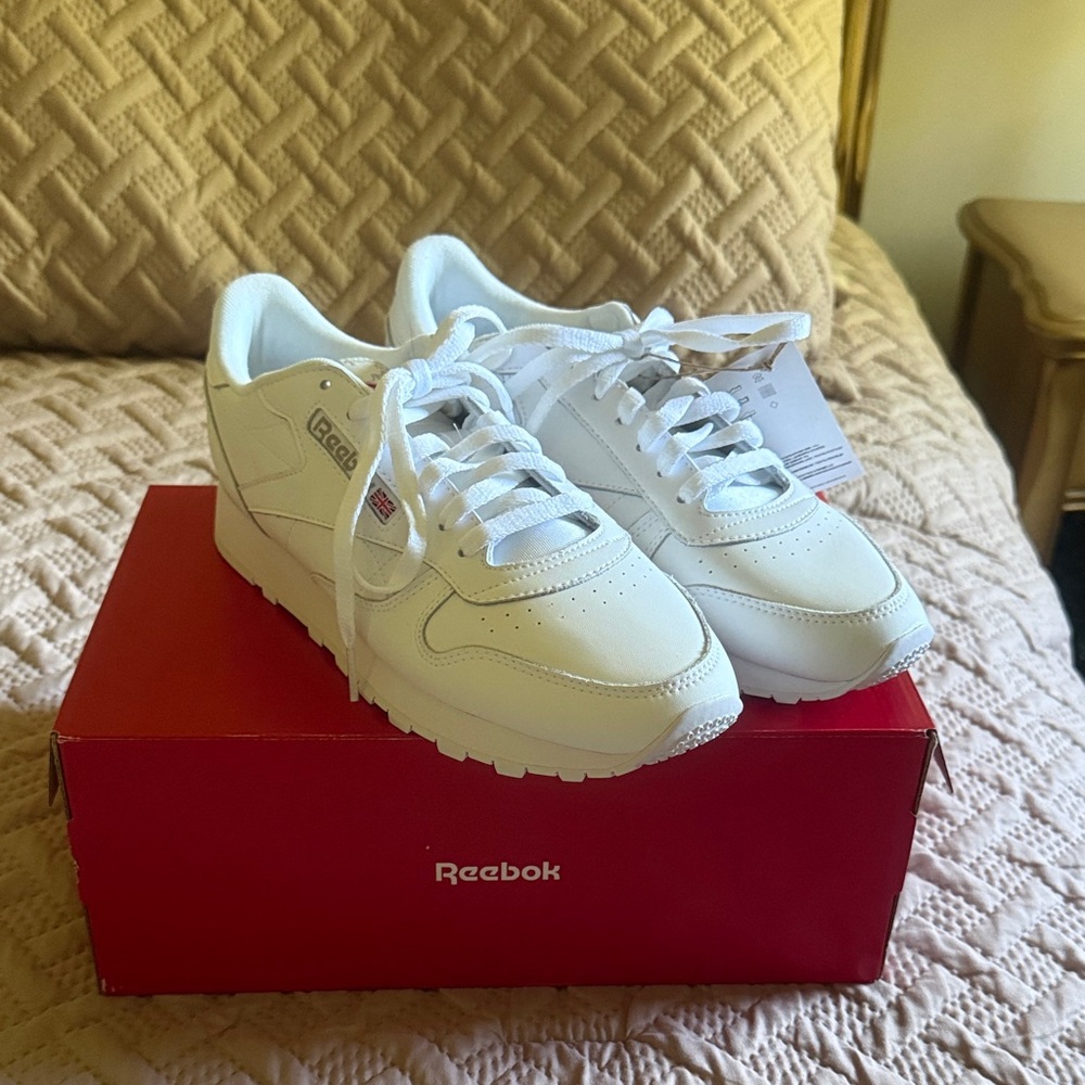 Reebok White Leather Low-Top Sneakers
